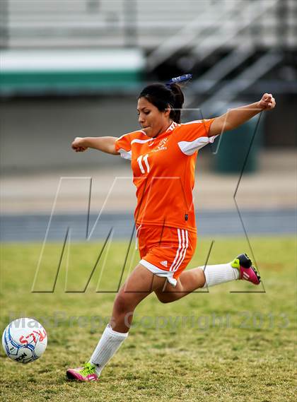 Thumbnail 2 in Santa Rita vs Cholla (Panther Tournament) photogallery.