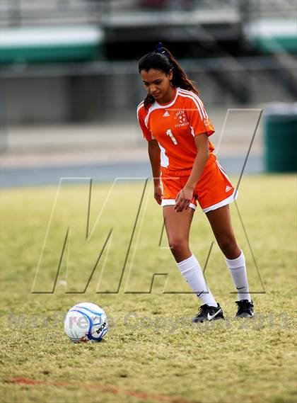 Thumbnail 2 in Santa Rita vs Cholla (Panther Tournament) photogallery.