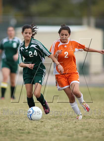 Thumbnail 3 in Santa Rita vs Cholla (Panther Tournament) photogallery.