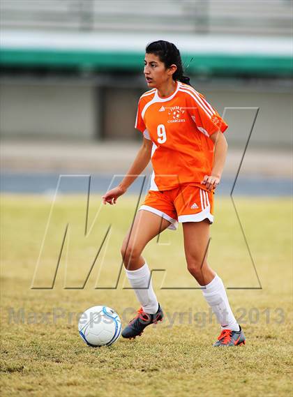 Thumbnail 3 in Santa Rita vs Cholla (Panther Tournament) photogallery.