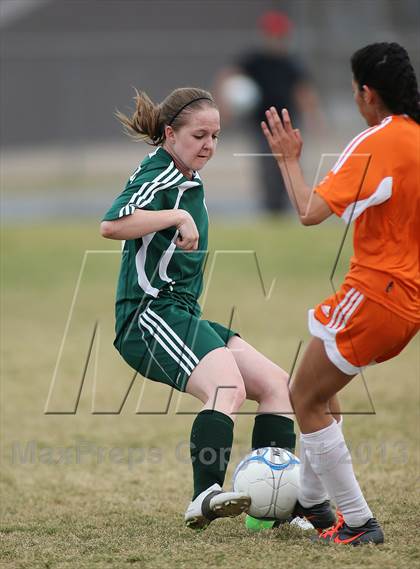 Thumbnail 3 in Santa Rita vs Cholla (Panther Tournament) photogallery.