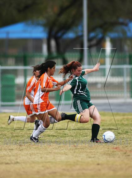 Thumbnail 2 in Santa Rita vs Cholla (Panther Tournament) photogallery.