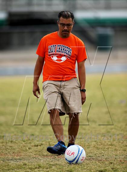 Thumbnail 3 in Santa Rita vs Cholla (Panther Tournament) photogallery.