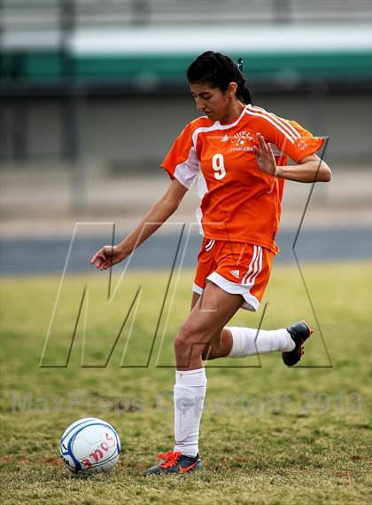 Thumbnail 1 in Santa Rita vs Cholla (Panther Tournament) photogallery.