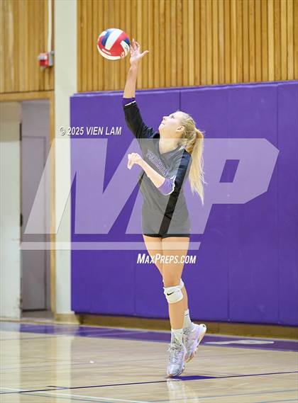 Thumbnail 3 in Urban @ Piedmont (CIF NCS Division 4 Round One) photogallery.