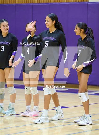 Thumbnail 2 in Urban @ Piedmont (CIF NCS Division 4 Round One) photogallery.