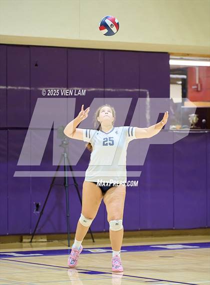 Thumbnail 3 in Urban @ Piedmont (CIF NCS Division 4 Round One) photogallery.