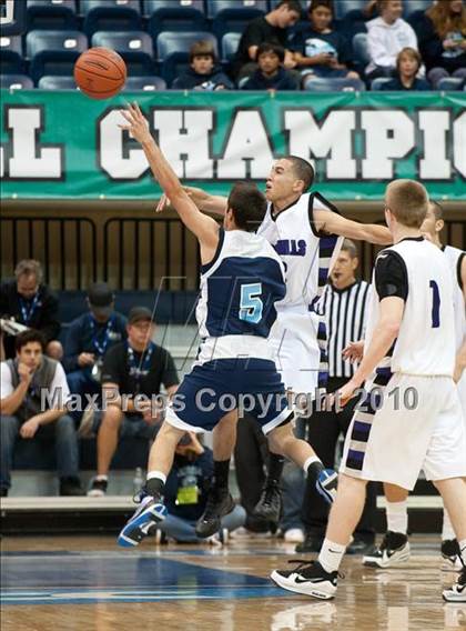 Thumbnail 2 in Foothills Christian vs Maranatha Christian (CIF SDS D5 Final) photogallery.