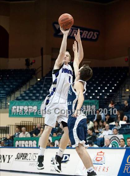 Thumbnail 1 in Foothills Christian vs Maranatha Christian (CIF SDS D5 Final) photogallery.
