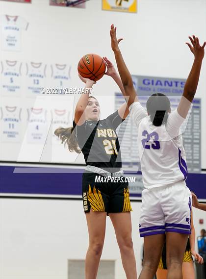 Thumbnail 3 in Avon vs. Ben Davis (Ben Davis Holiday Classic) photogallery.