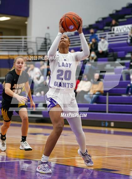 Thumbnail 3 in Avon vs. Ben Davis (Ben Davis Holiday Classic) photogallery.