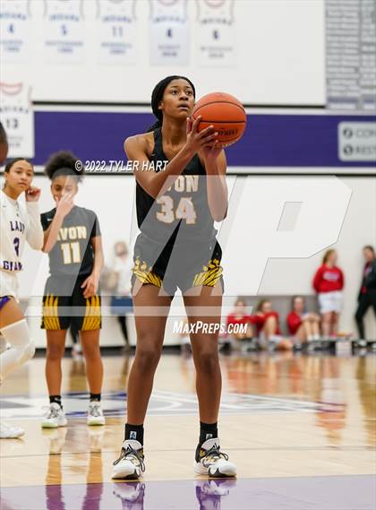 Thumbnail 3 in Avon vs. Ben Davis (Ben Davis Holiday Classic) photogallery.