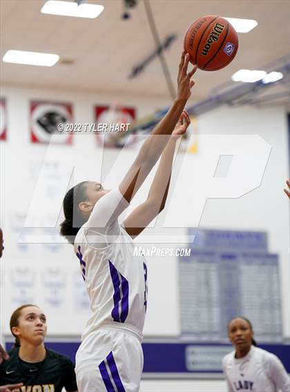 Thumbnail 3 in Avon vs. Ben Davis (Ben Davis Holiday Classic) photogallery.