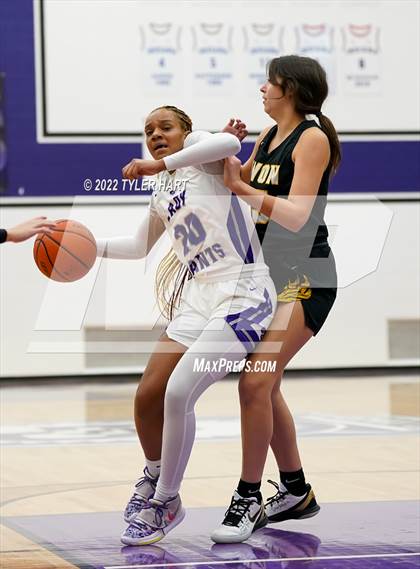 Thumbnail 2 in Avon vs. Ben Davis (Ben Davis Holiday Classic) photogallery.