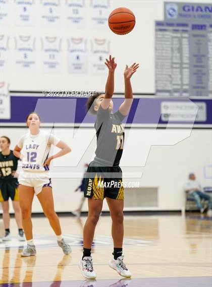 Thumbnail 2 in Avon vs. Ben Davis (Ben Davis Holiday Classic) photogallery.