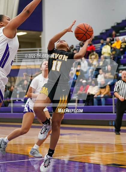 Thumbnail 2 in Avon vs. Ben Davis (Ben Davis Holiday Classic) photogallery.