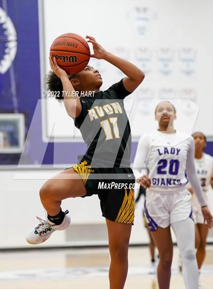 Thumbnail 1 in Avon vs. Ben Davis (Ben Davis Holiday Classic) photogallery.