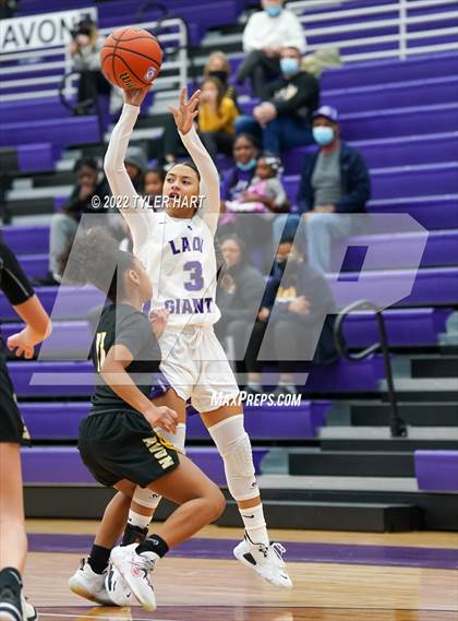 Thumbnail 1 in Avon vs. Ben Davis (Ben Davis Holiday Classic) photogallery.