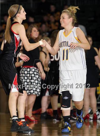Thumbnail 2 in Simla vs. Pawnee (CHSAA 1A Final Four) photogallery.