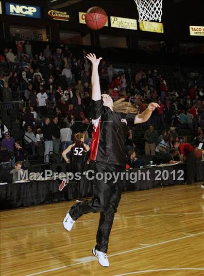 Thumbnail 2 in Simla vs. Pawnee (CHSAA 1A Final Four) photogallery.