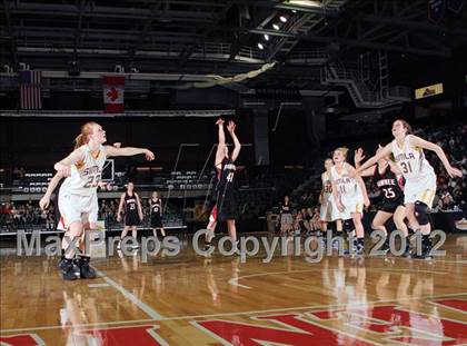 Thumbnail 1 in Simla vs. Pawnee (CHSAA 1A Final Four) photogallery.