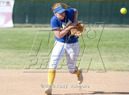 Thumbnail 1 in San Pasqual @ Mission Hills photogallery.
