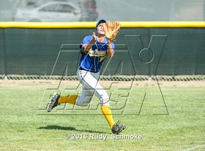 Thumbnail 3 in San Pasqual @ Mission Hills photogallery.