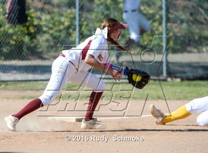 Thumbnail 1 in San Pasqual @ Mission Hills photogallery.