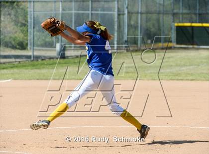 Thumbnail 2 in San Pasqual @ Mission Hills photogallery.