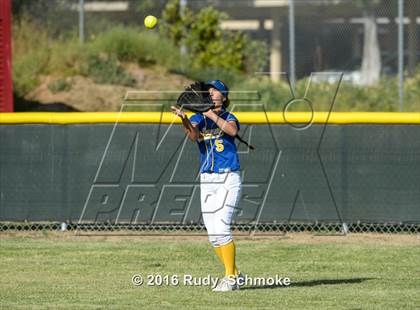 Thumbnail 2 in San Pasqual @ Mission Hills photogallery.