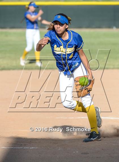 Thumbnail 1 in San Pasqual @ Mission Hills photogallery.