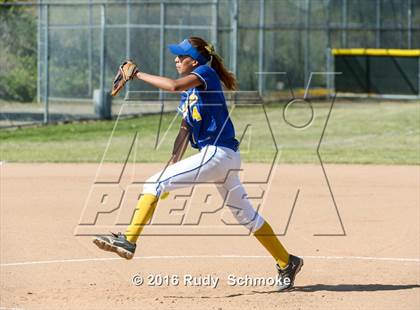 Thumbnail 1 in San Pasqual @ Mission Hills photogallery.