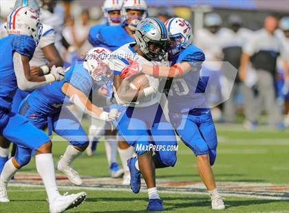Thumbnail 1 in Westlake vs. John Curtis Christian (Battle on the Border) photogallery.