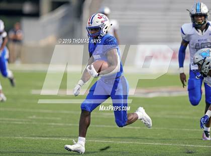 Thumbnail 2 in Westlake vs. John Curtis Christian (Battle on the Border) photogallery.