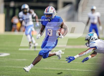 Thumbnail 1 in Westlake vs. John Curtis Christian (Battle on the Border) photogallery.