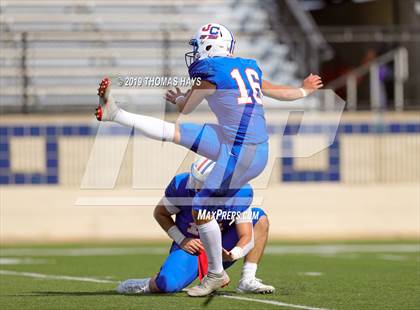 Thumbnail 2 in Westlake vs. John Curtis Christian (Battle on the Border) photogallery.