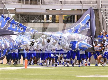 Thumbnail 2 in Westlake vs. John Curtis Christian (Battle on the Border) photogallery.