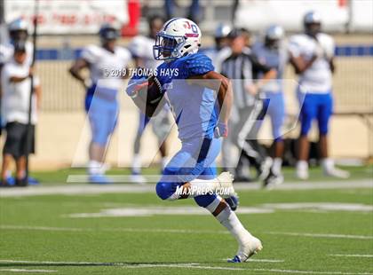 Thumbnail 1 in Westlake vs. John Curtis Christian (Battle on the Border) photogallery.