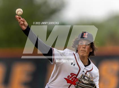 Thumbnail 3 in Belleville East @ Edwardsville photogallery.