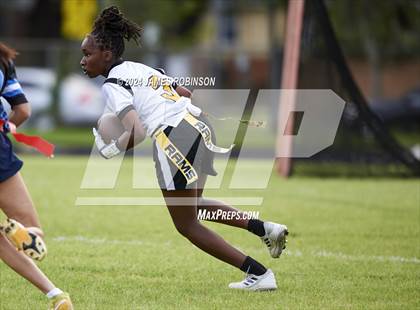Thumbnail 2 in Stanton vs Englewood (FHSAA 1A District 7A Final) photogallery.
