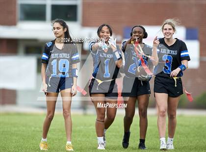 Thumbnail 2 in Stanton vs Englewood (FHSAA 1A District 7A Final) photogallery.