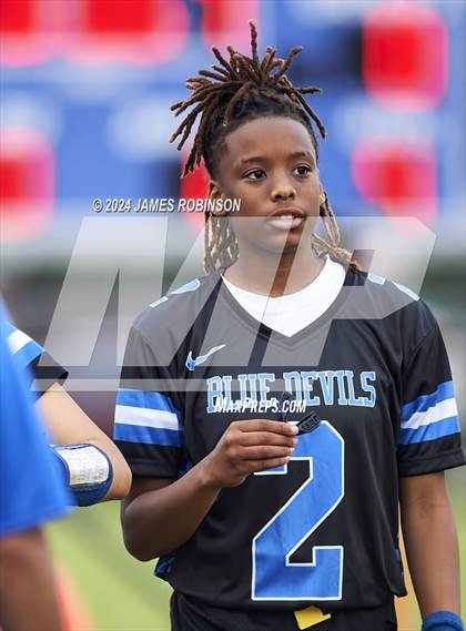 Thumbnail 3 in Stanton vs Englewood (FHSAA 1A District 7A Final) photogallery.