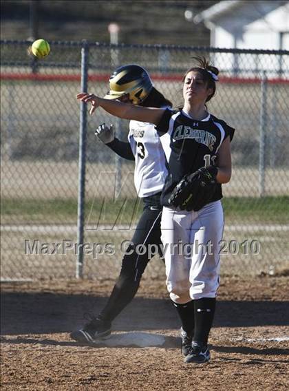Thumbnail 3 in Irving vs Cleburne (Brewer Tournament) photogallery.