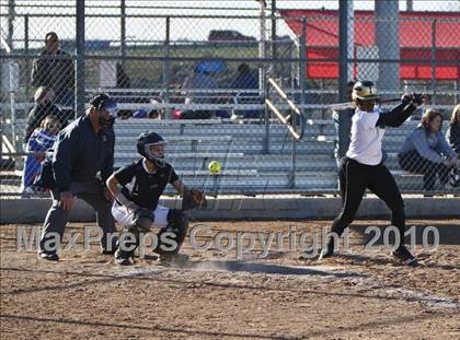 Thumbnail 2 in Irving vs Cleburne (Brewer Tournament) photogallery.