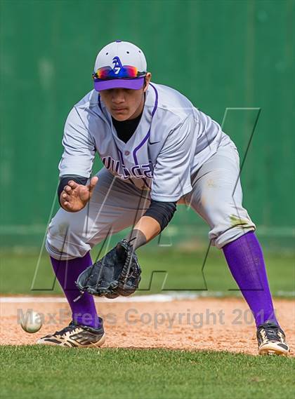 Thumbnail 1 in Angleton vs. Fort Bend Clements photogallery.