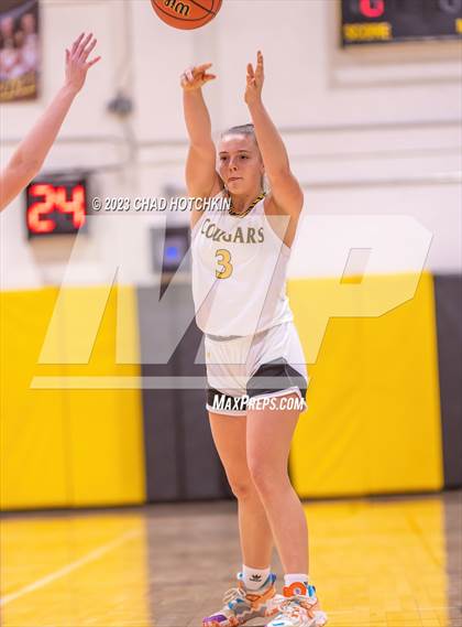 Thumbnail 1 in Victor @ Honeoye Falls-Lima photogallery.