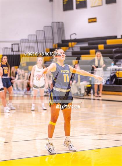 Thumbnail 3 in Victor @ Honeoye Falls-Lima photogallery.
