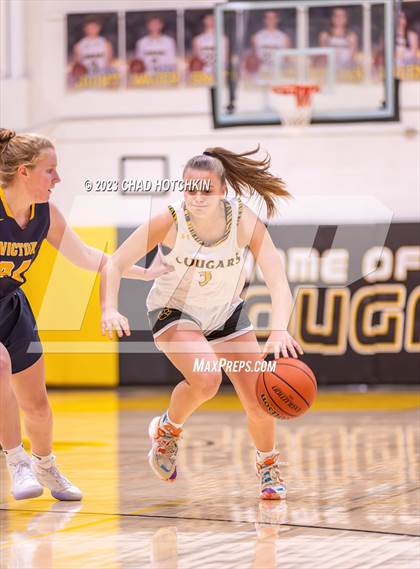 Thumbnail 1 in Victor @ Honeoye Falls-Lima photogallery.