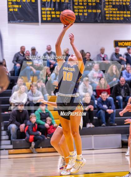 Thumbnail 2 in Victor @ Honeoye Falls-Lima photogallery.