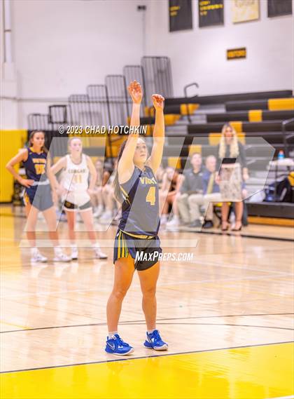 Thumbnail 1 in Victor @ Honeoye Falls-Lima photogallery.